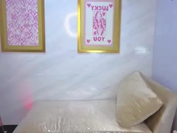 paulette_v from chaturbate