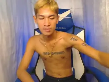 Chaturbate Live Sex Cam of 0cir_asiansatisfy