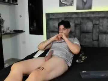 Chaturbate Best live sex cam show of dante_hottx