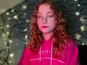 lily_tayberry from chaturbate