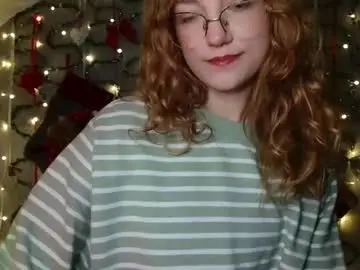 lily_tayberry from chaturbate