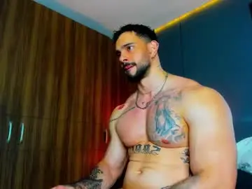 Chaturbate Live Sex Cam of massimo_visconti
