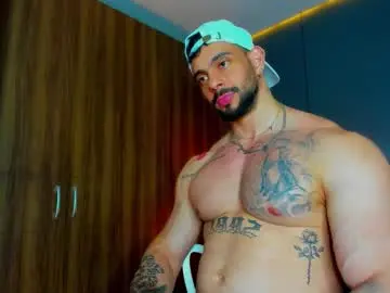 Chaturbate Sex Cam of massimo_visconti