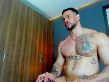 Chaturbate Free Live Porn of massimo_visconti