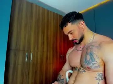 Chaturbate Best live sex cam show of massimo_visconti