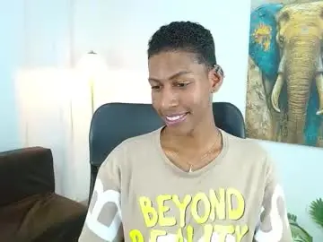 Chaturbate Live Sex of maiki18