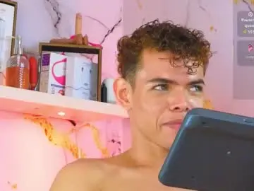 Chaturbate Private Sex Chat of nijinsky_latinboy