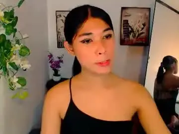 Chaturbate Watch Live Sex Cams of raindrizzle1706