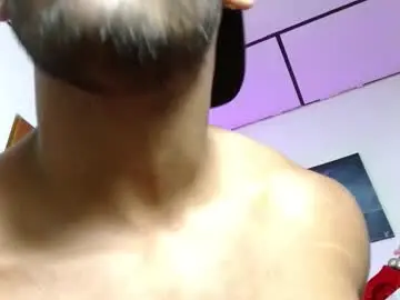 Chaturbate Free Live Porn of romanpearce_