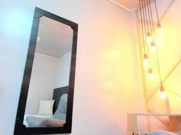 Chaturbate Live Sex Cam of sarahsaenz_