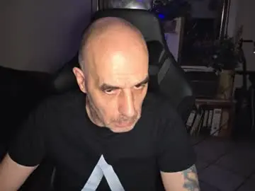 Chaturbate Live Porn of toninspektor