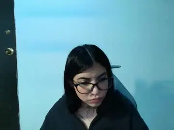 Chaturbate Nude Webcam of violetsmith_3