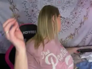 Chaturbate Watch Live Sex Cams of bossmomma