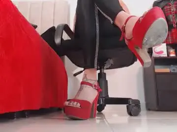 Chaturbate Watch Live Sex Cams of mistressaurora744677