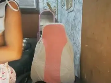 Chaturbate Free Porn Cam of urasian_cherrymae