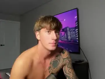 Chaturbate Watch Live Sex Cams of krishort