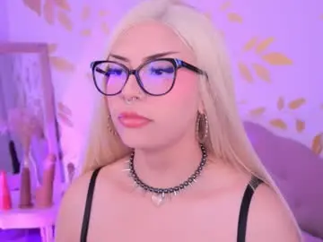 Chaturbate Private Sex Chat of misselektra__