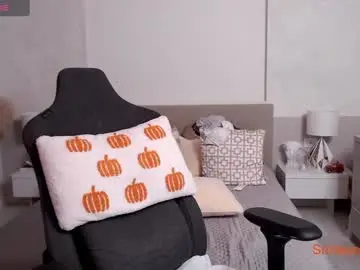 Chaturbate Live Sex of smileyouarehere