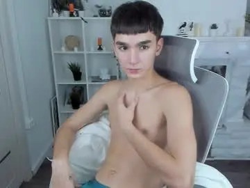 Chaturbate Adult Video Chat of yamitwink