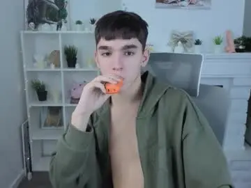 Chaturbate Best live sex cam show of yamitwink