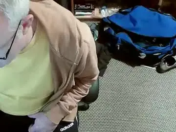 Chaturbate Adult Webcam of hrnysteve