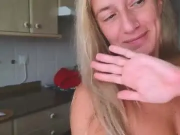 Chaturbate Sex Chat of lunary_mix