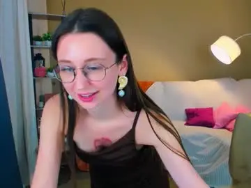 Chaturbate Free Porn Cam of yourlovelystoryy