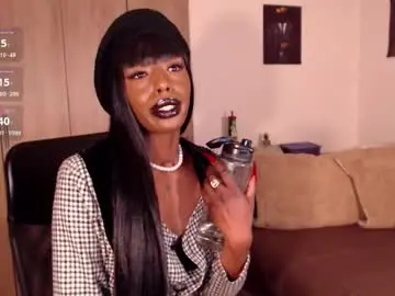 Chaturbate Live Sex Cam of miss_ariaa