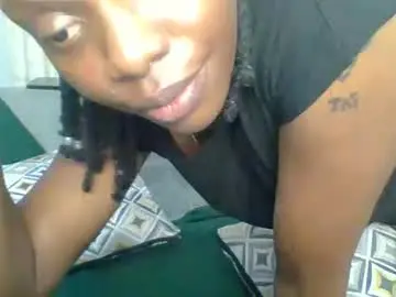 Chaturbate Adult Video Chat of prettyela