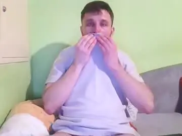 Chaturbate Watch Live Sex Cams of slaveboy32bi