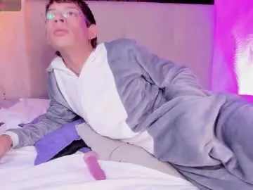 Chaturbate Free Porn Cam of dave_moss