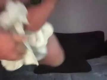 Chaturbate Live Sex Cam of erik_69_69