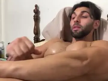 fitcurvyman4fun_69 from chaturbate