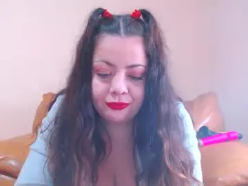 Chaturbate Live Porn of luisahornydoll