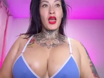 Chaturbate Free Porn Cam of natasha_boobs_latina