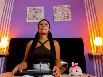 Chaturbate Live Porn of tall_hot_brunette