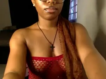 Chaturbate Live Sex Cam of dripping_lunaa
