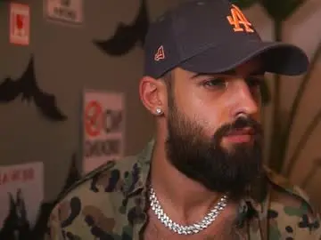 Chaturbate Best live sex cam show of hairyrobxxx