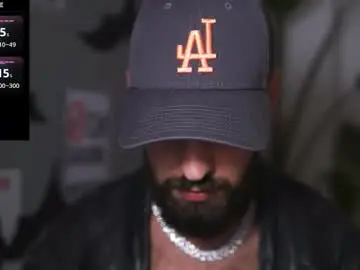 Chaturbate Best live sex cam show of hairyrobxxx