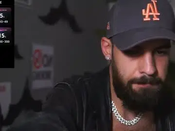 Chaturbate Adult Video Chat of hairyrobxxx