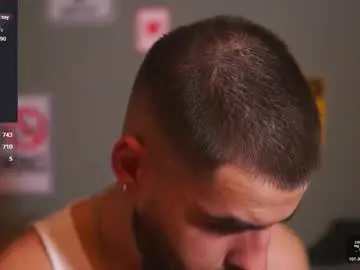 Chaturbate Adult Video Chat of hairyrobxxx