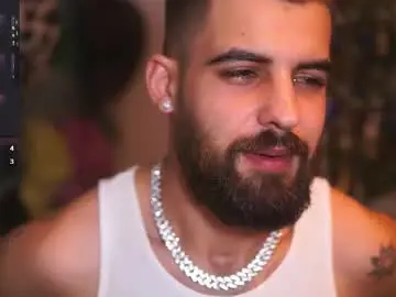 Chaturbate Watch Live Sex Cams of hairyrobxxx