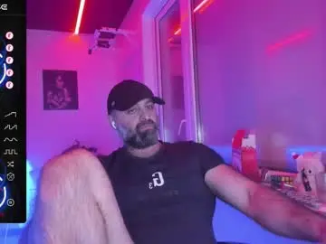 Chaturbate Adult Webcams of magabear