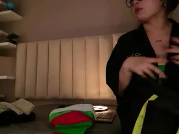 Chaturbate Live Sex Cam of megan_moore__