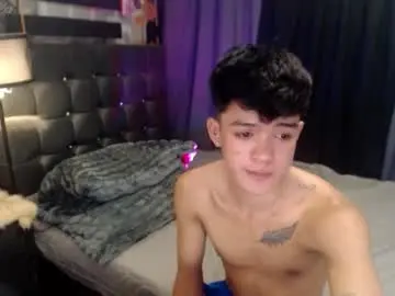 Chaturbate Sex Cam of _robinmartinxx