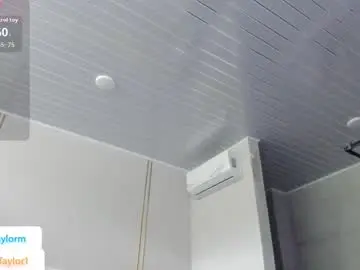 Chaturbate Watch Live Sex Cams of daisytaylor_