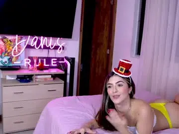 Chaturbate Watch Live Sex Cams of dani_moore