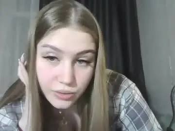 Chaturbate Adult Video Chat of honey_lolaaa