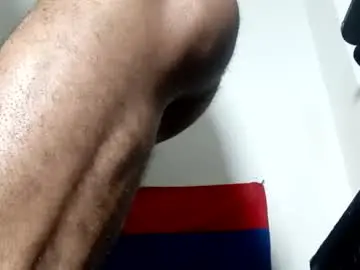 Chaturbate Best live sex cam show of lucascastrohot