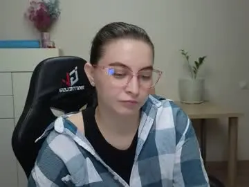 alice_________________________ from chaturbate